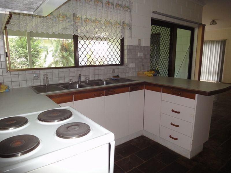 5 Berrima Close, Mount Sheridan QLD 4868