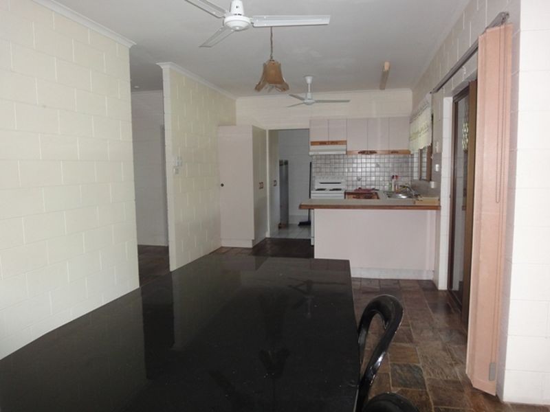 5 Berrima Close, Mount Sheridan QLD 4868