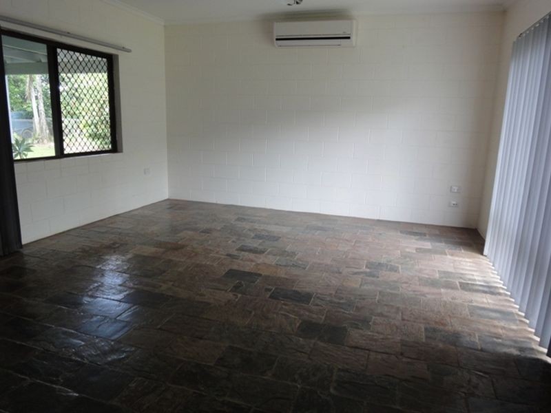 5 Berrima Close, Mount Sheridan QLD 4868