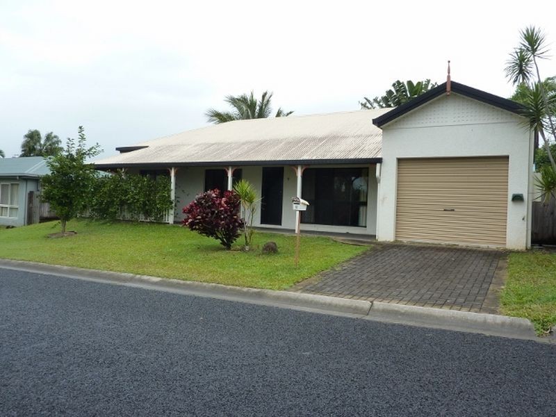 9 Silky Oak Court, Mooroobool QLD 4870