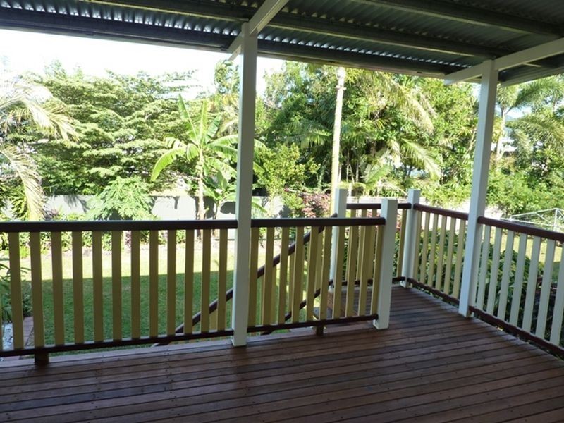 13 Boland Street, Westcourt QLD 4870