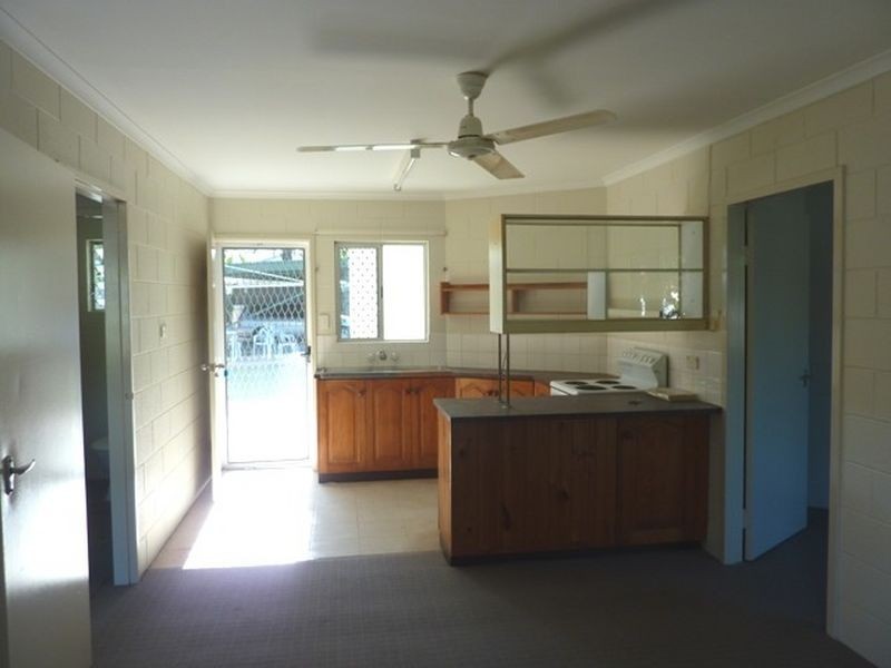 3/12 Bamboo Street, Holloways Beach QLD 4878