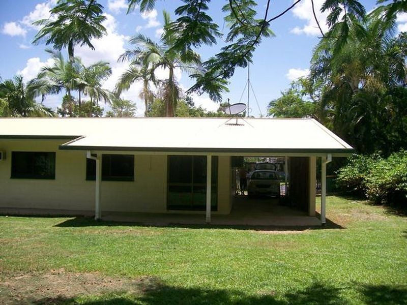 6 Anne Street, Smithfield QLD 4878