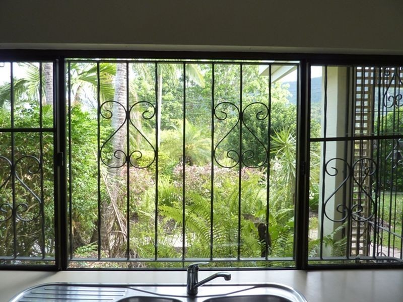 60 Granadilla Drive, Earlville QLD 4870