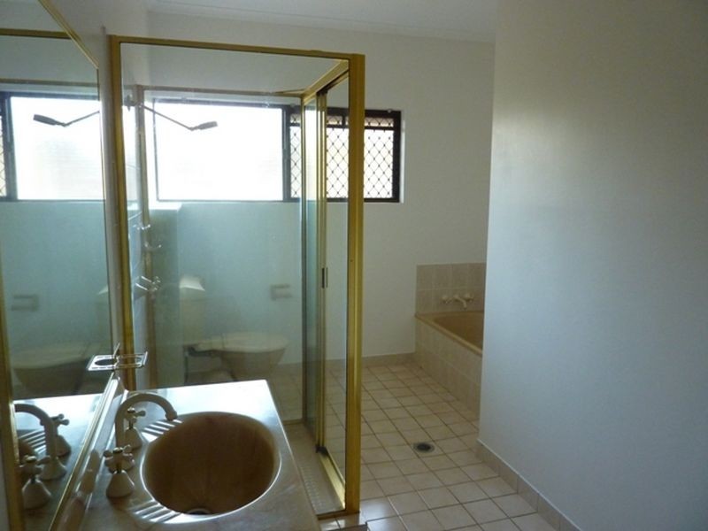 60 Granadilla Drive, Earlville QLD 4870