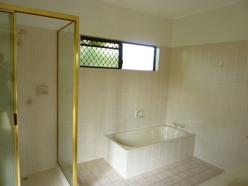 60 Granadilla Drive, Earlville QLD 4870