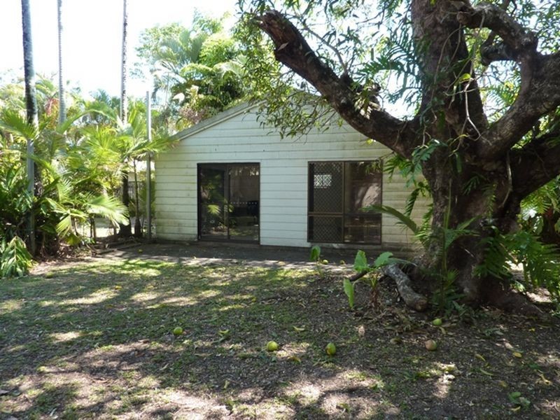 61 Grove Street, Parramatta Park QLD 4870