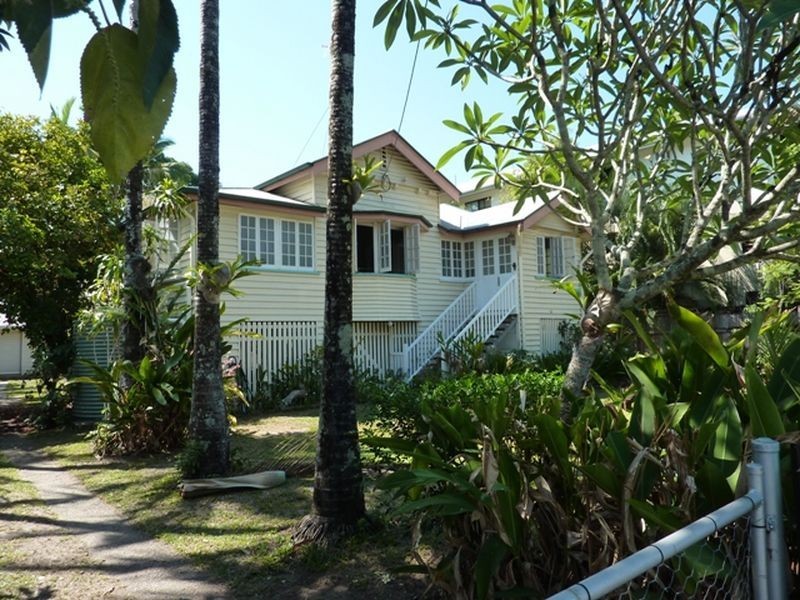 61 Grove Street, Parramatta Park QLD 4870