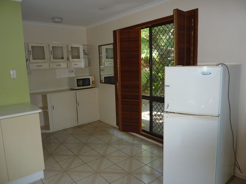 61 Grove Street, Parramatta Park QLD 4870