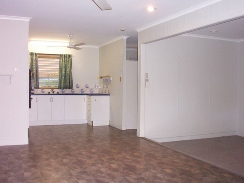 41 Hollywood Boulevard, White Rock QLD 4868