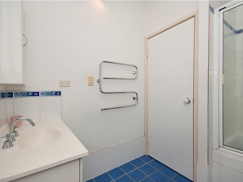 7/323 McLeod Street, Cairns North QLD 4870