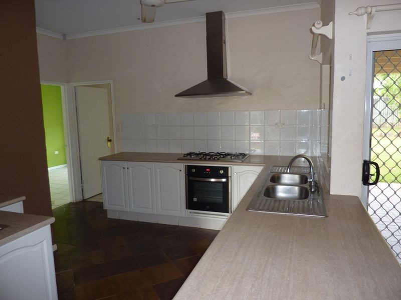 3 Sybil Close, Mount Sheridan QLD 4868