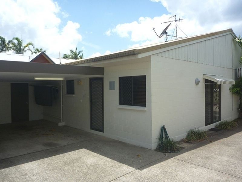 2/21 Balaclava Road, Earlville QLD 4870