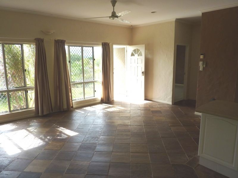 3 Sybil  Close, Mount Sheridan QLD 4868