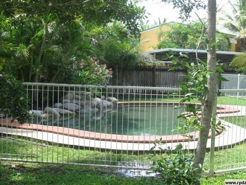 11/4 Chester Court, Manunda QLD 4870