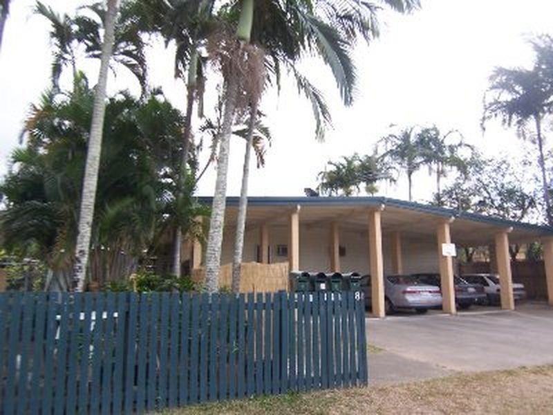 1/8 Sandown Close, Woree QLD 4868