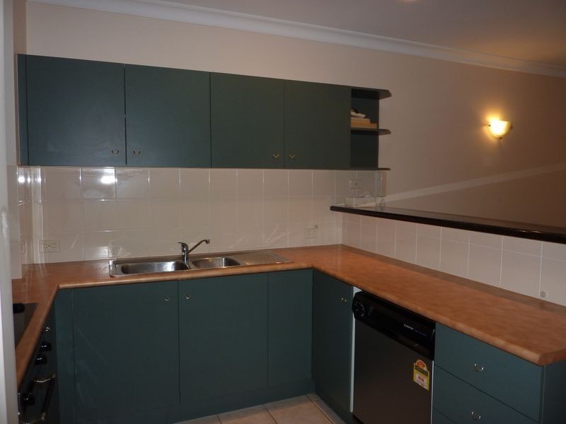 156/67 Kowinka Street, White Rock QLD 4868