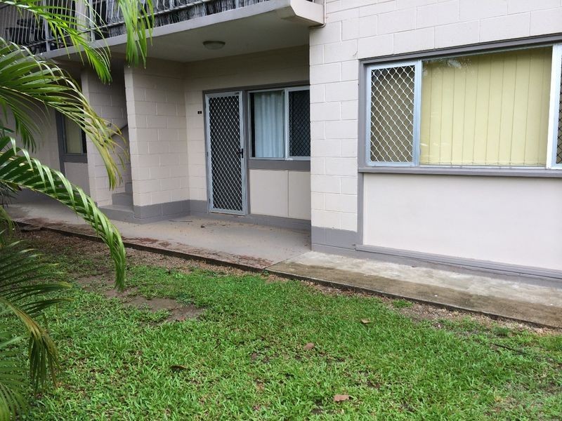 2/9 Sondrio Street, Woree QLD 4868