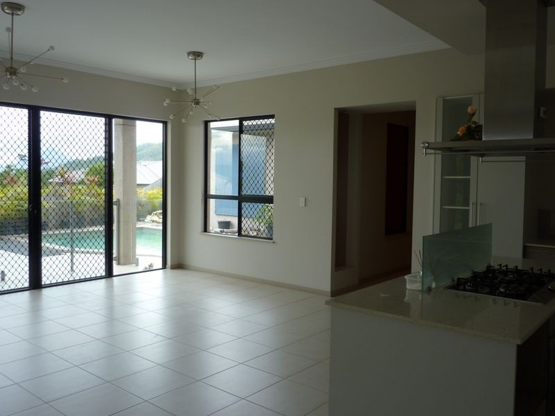 20 Capricorn Street, Bentley Park QLD 4869