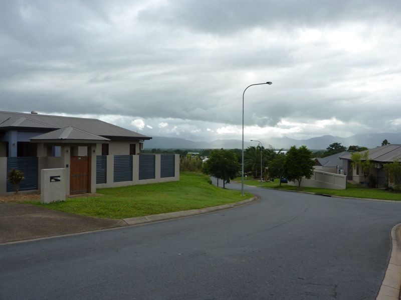 20 Capricorn Street, Bentley Park QLD 4869