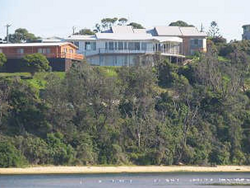 Lake Tyers Beach VIC 3909