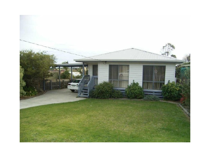 29 Panoramic Drive, Lakes Entrance VIC 3909