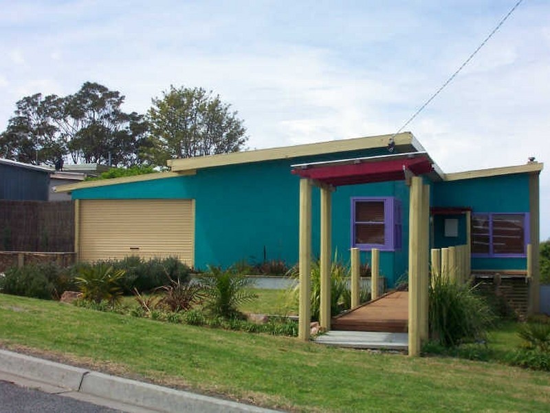 Lakes Entrance VIC 3909