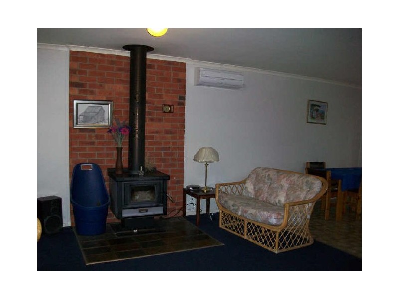 Lakes Entrance VIC 3909