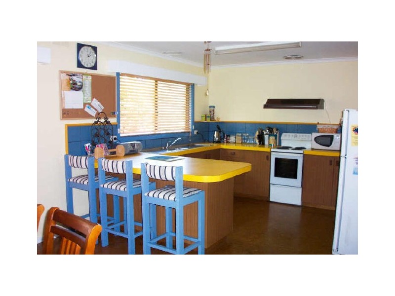 Lakes Entrance VIC 3909