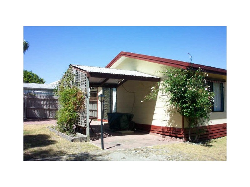 Lakes Entrance VIC 3909