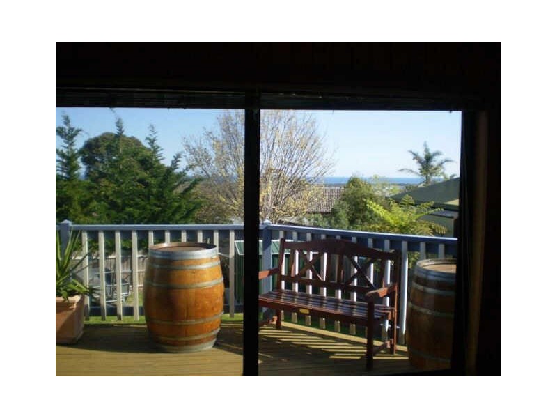 Lakes Entrance VIC 3909