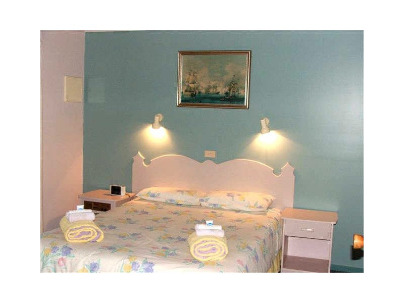 Lakes Entrance VIC 3909