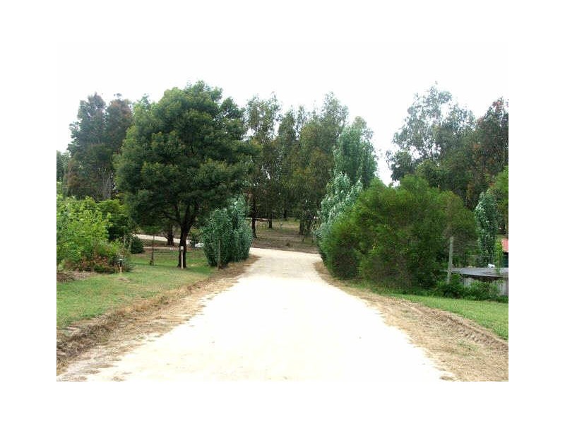 Lakes Entrance VIC 3909