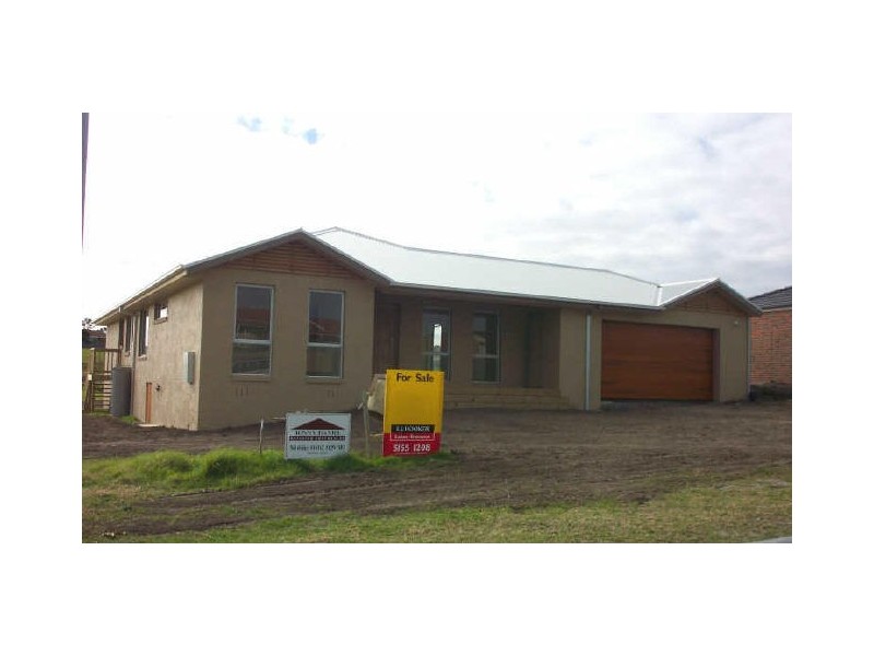 103 Stirling Drive, Lakes Entrance VIC 3909