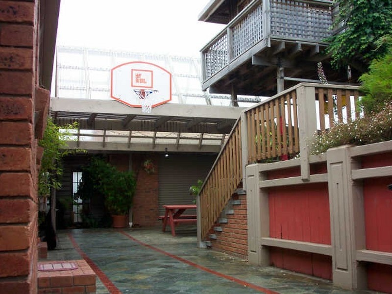 72 Princes Highway, Lakes Entrance VIC 3909