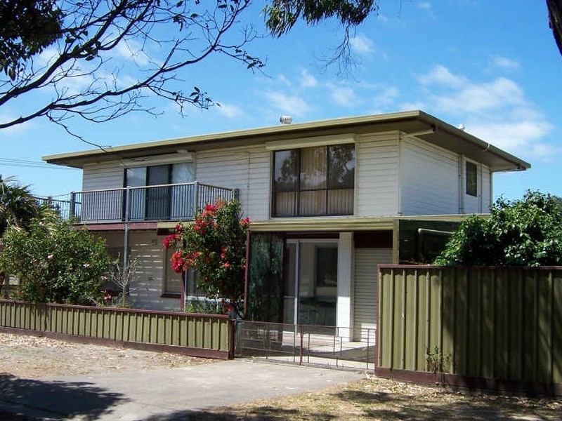 Lakes Entrance VIC 3909