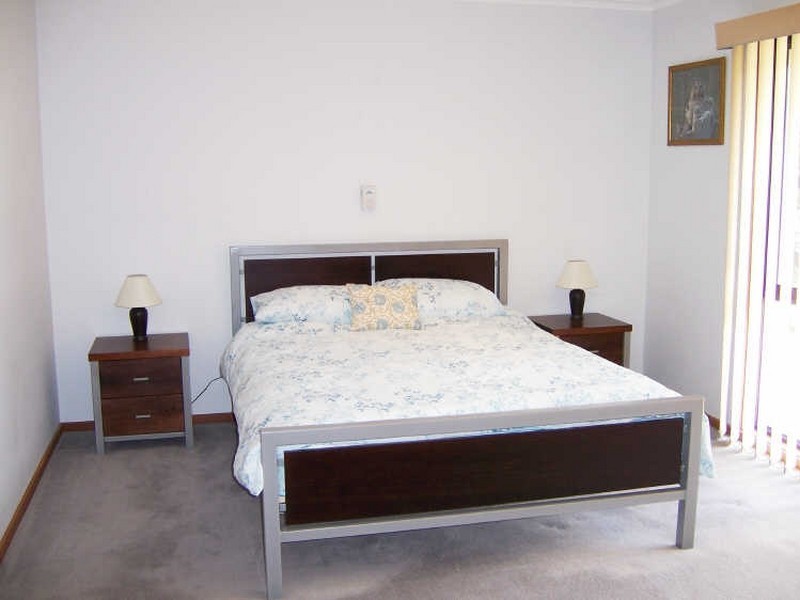 Lakes Entrance VIC 3909