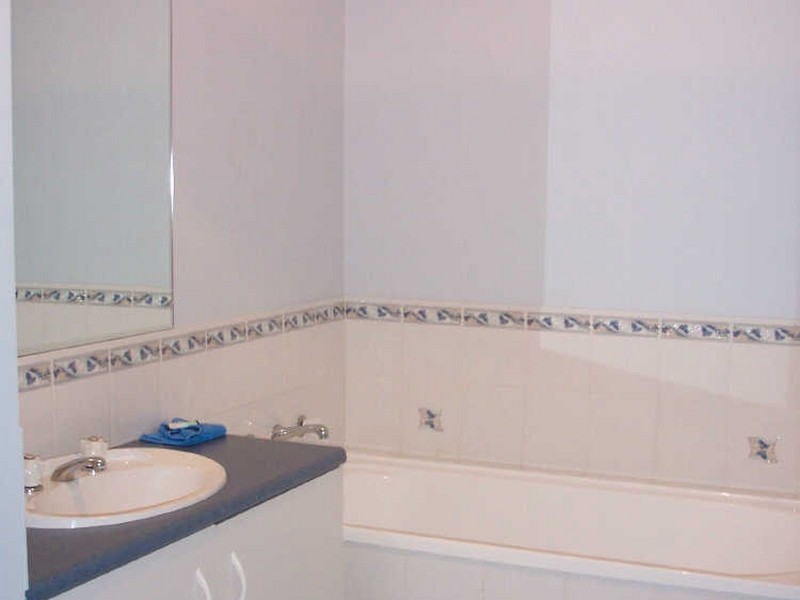 5/641-643 Esplanade, Lakes Entrance VIC 3909