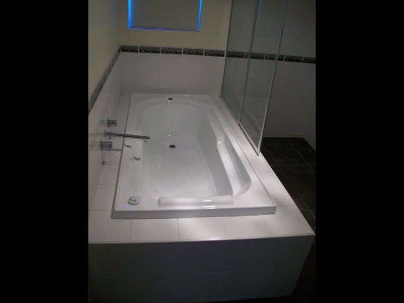 2/4 Stamford Street, Lakes Entrance VIC 3909