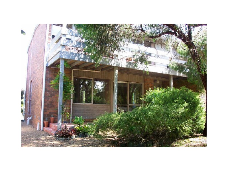 Lakes Entrance VIC 3909