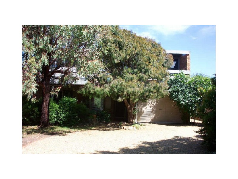 Lakes Entrance VIC 3909