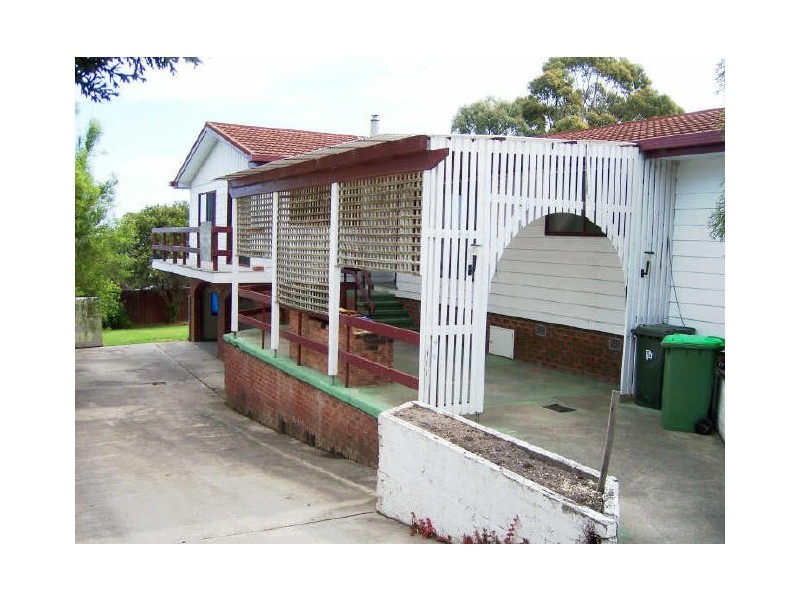 162 Thorpes Lane, Lakes Entrance VIC 3909