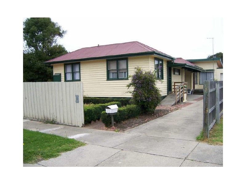 1/42 Don Road, Lakes Entrance VIC 3909