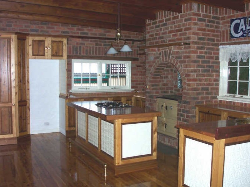 9 Doyle Court, Lakes Entrance VIC 3909