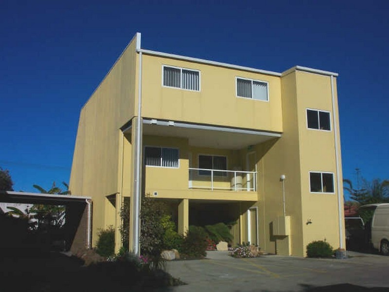 4/641-643 Esplanade, Lakes Entrance VIC 3909