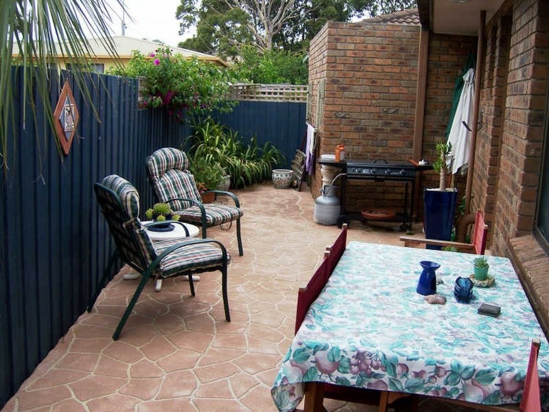 2/87 Roadknight Street, Lakes Entrance VIC 3909