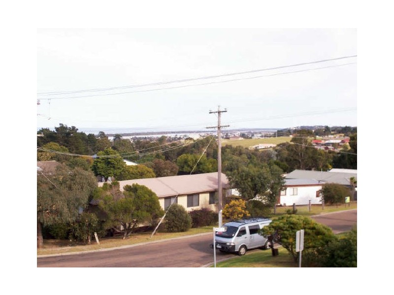 Lakes Entrance VIC 3909