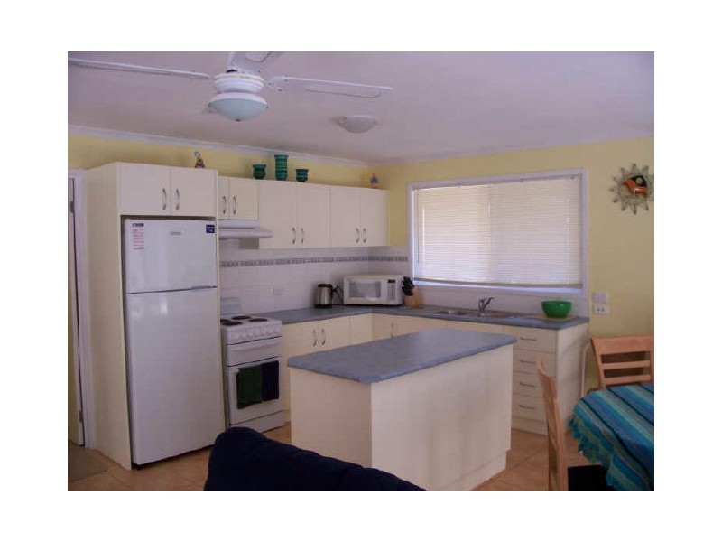 Lakes Entrance VIC 3909