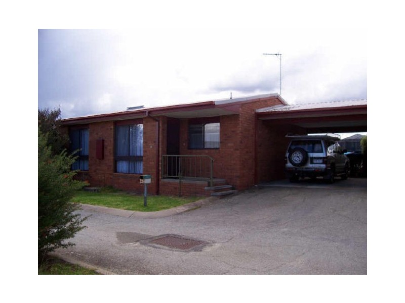 10/23 Alexander Avenue, Kalimna VIC 3909
