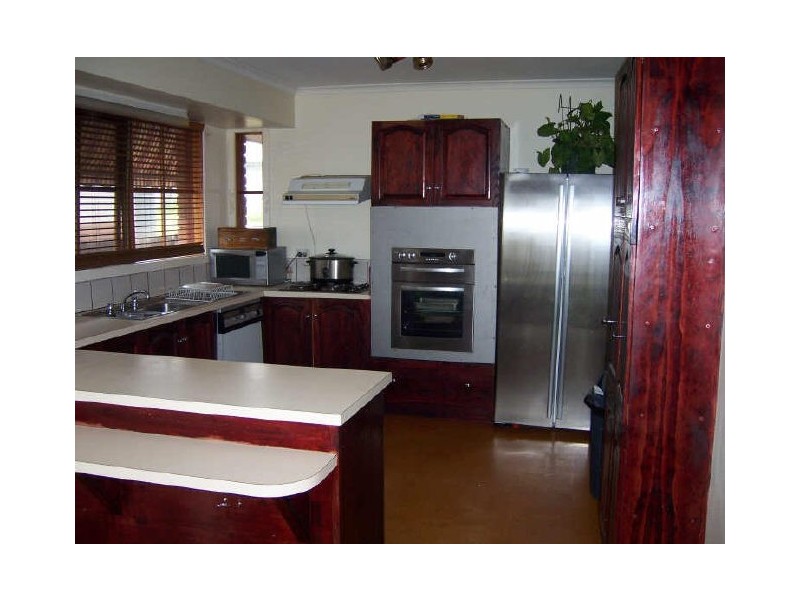 Lakes Entrance VIC 3909